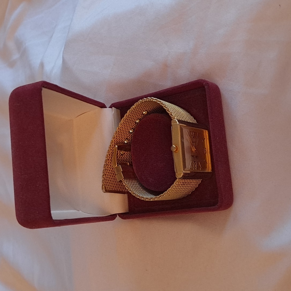 Watch - Wide Band - NWT